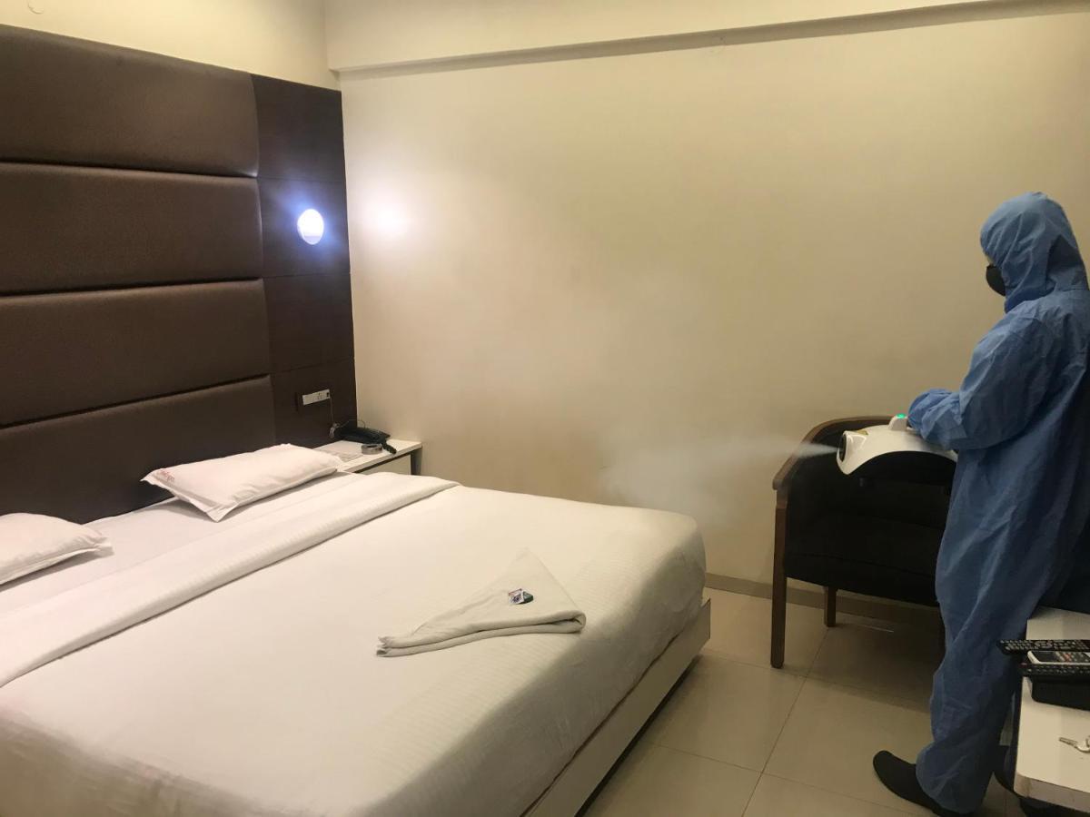 Hotel Shivam Pune Exterior photo