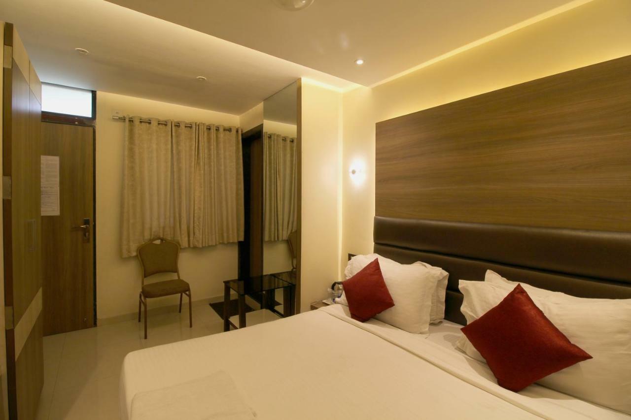 Hotel Shivam Pune Exterior photo